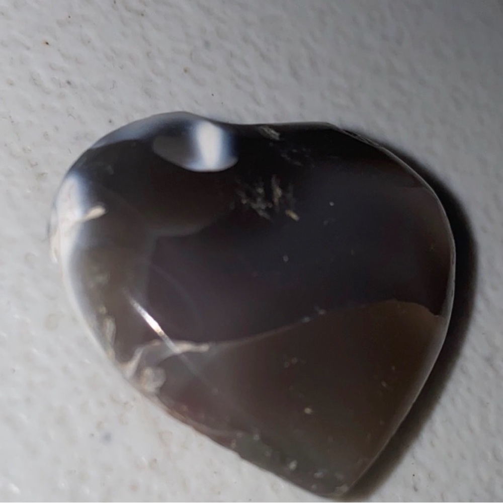 Orca Agate Flame & 2 hearts
Gray and White Agate Stone - Picture 7 of 9